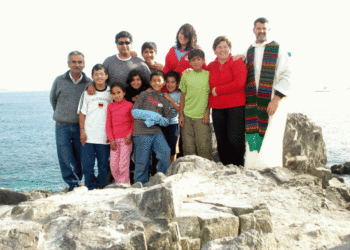 frate Tullio e parrocchiani