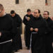 frati in processione