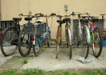 biciclette parcheggiate
