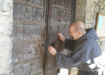 Frate anziano fra Fulgen Spagna