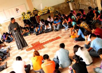 frate messicano con ragazzi