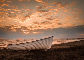 barca e tramonto