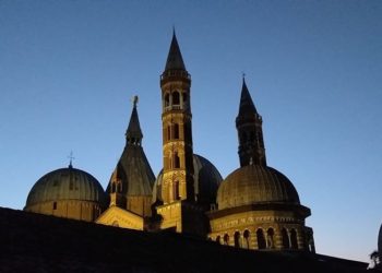 basilica al tramonto