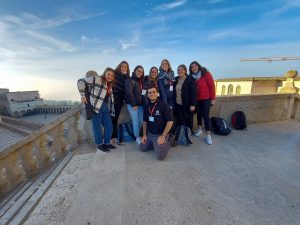 gruppo di giovani ad Assisi